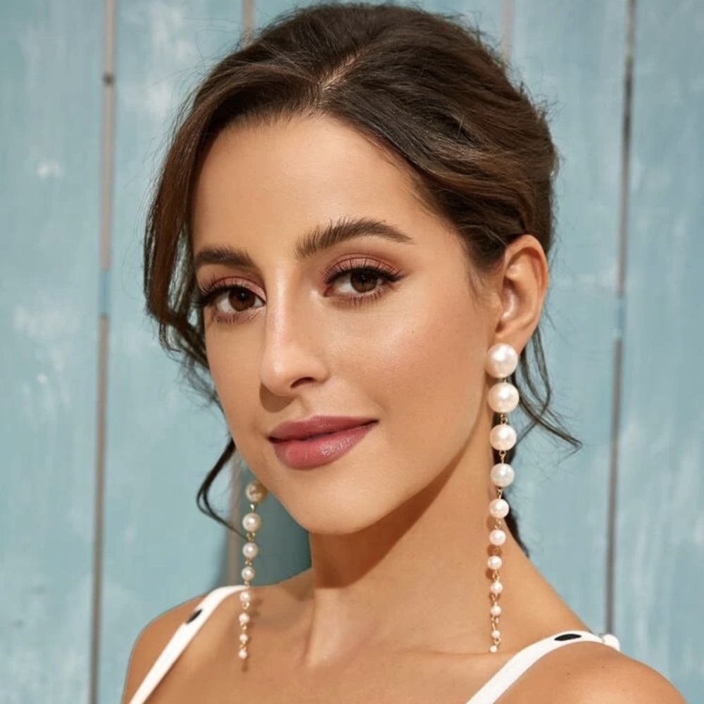 Faux Pearl Drop Earings